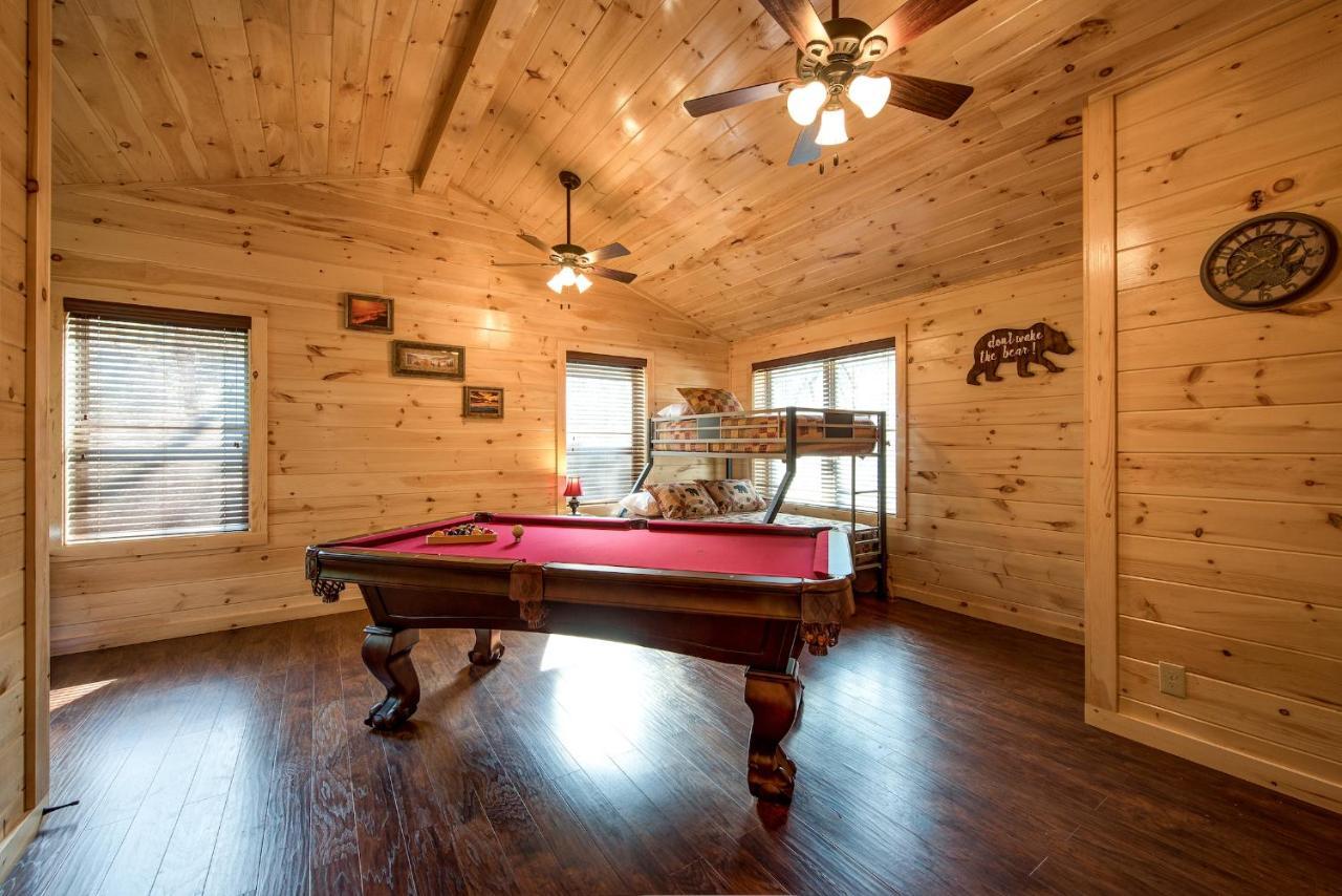 Villa Woodland Escape à Pigeon Forge Extérieur photo