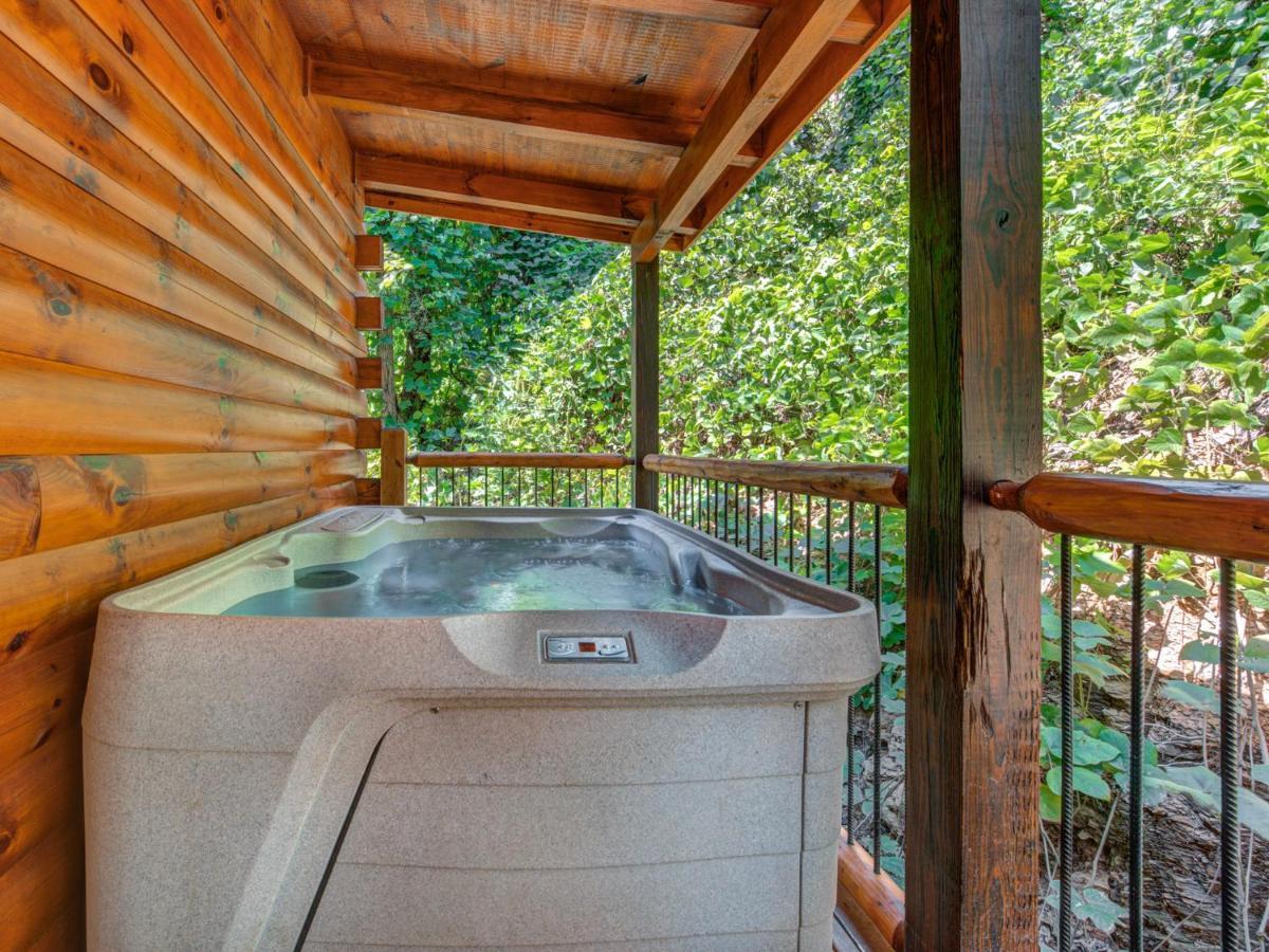 Villa Woodland Escape à Pigeon Forge Extérieur photo