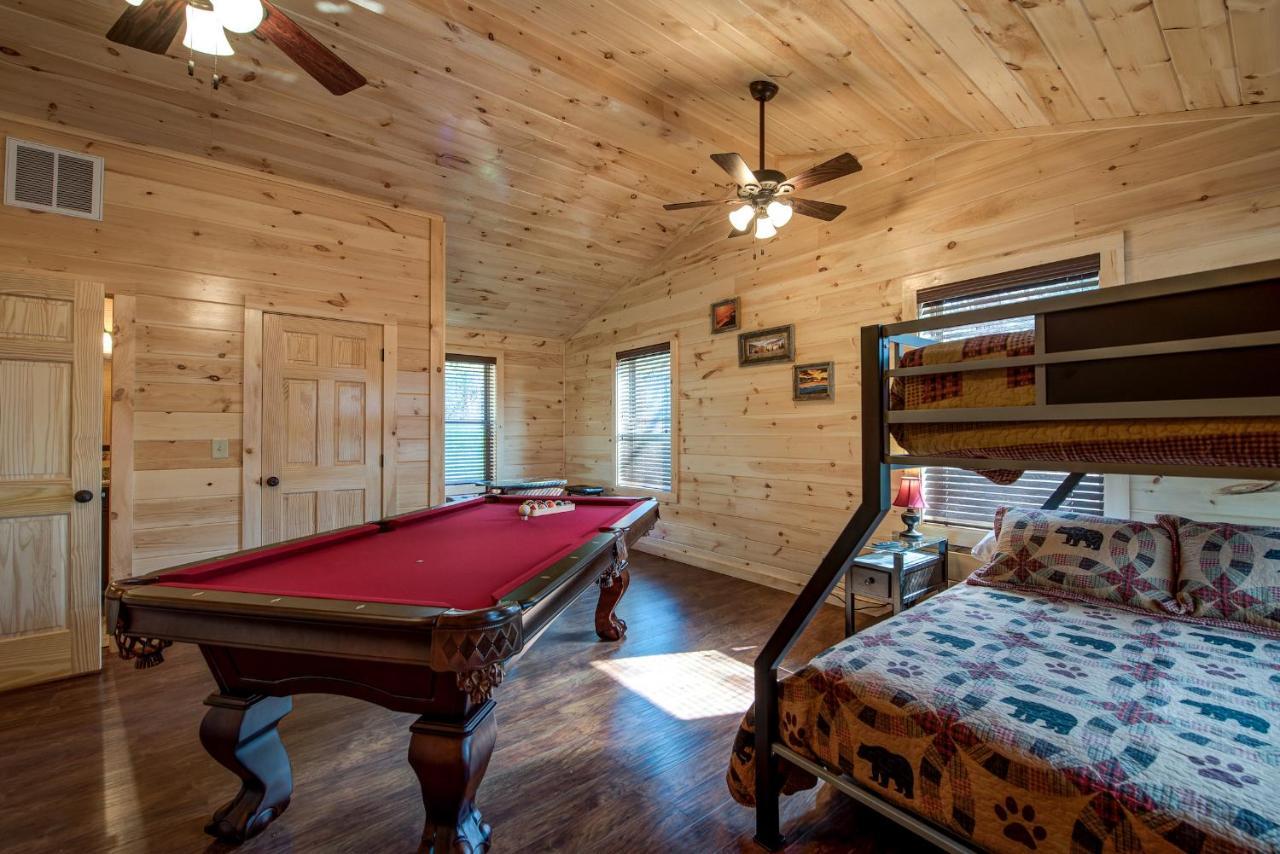 Villa Woodland Escape à Pigeon Forge Extérieur photo