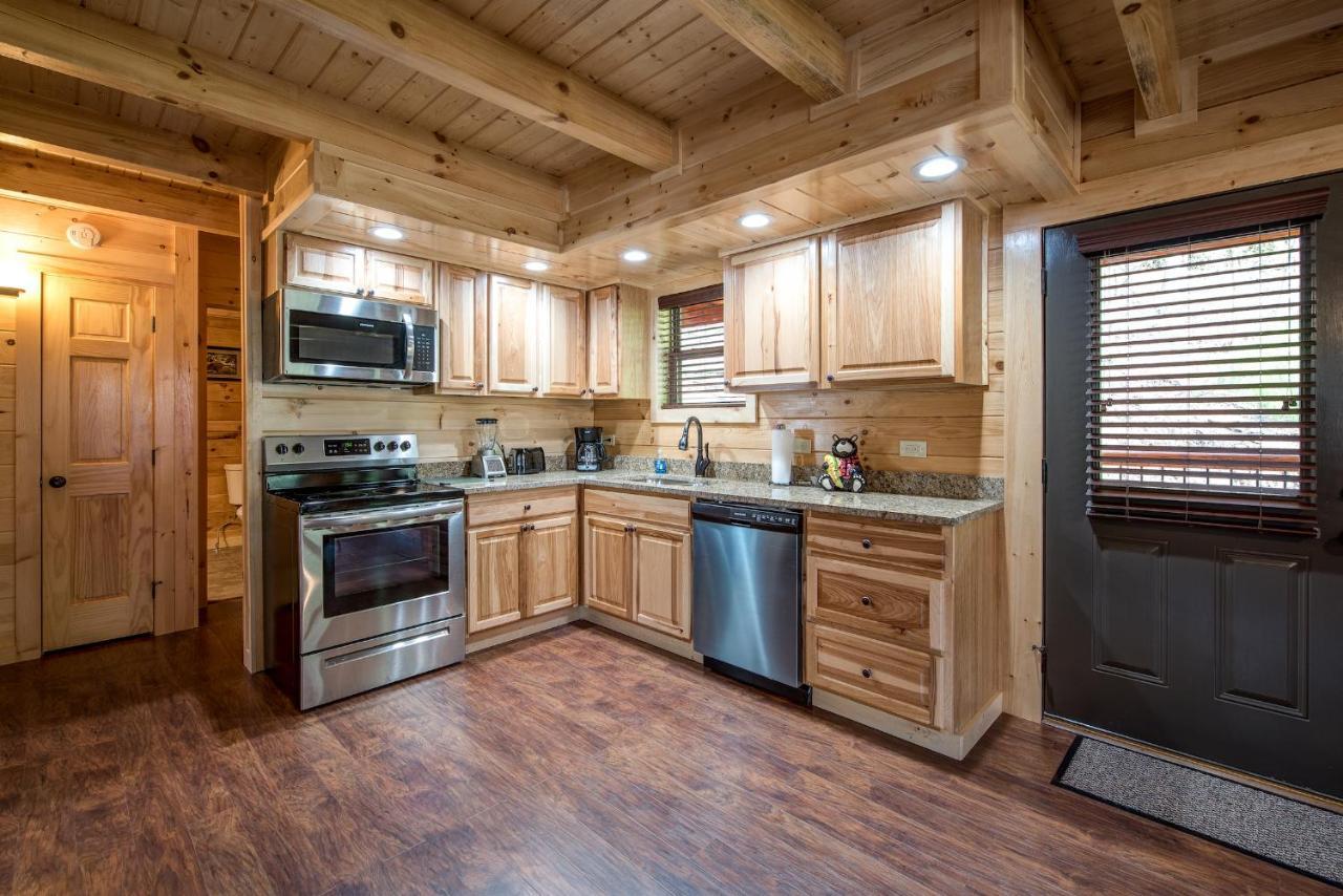Villa Woodland Escape à Pigeon Forge Extérieur photo